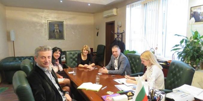 28907154_10212177736378714_423855673_n