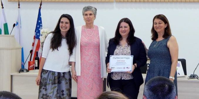 30859854_1952820931418726_471860727_n