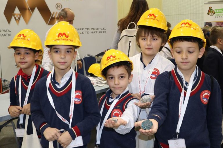 46521023_1079281472250510_1852354441974382592_n