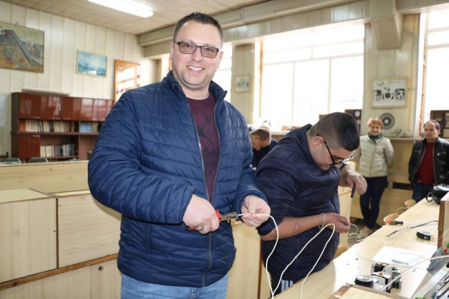 57534058_10216113702973263_3013892879337652224_o