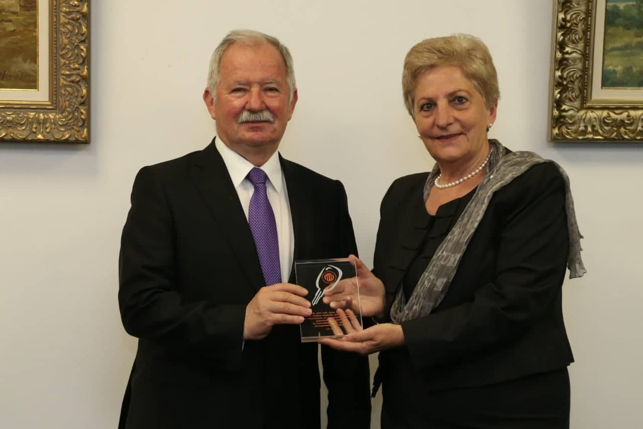 61109992_659672614456687_1127599214948253696_o