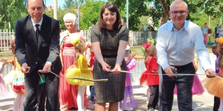 Дядовата-ръкавичка-750×375