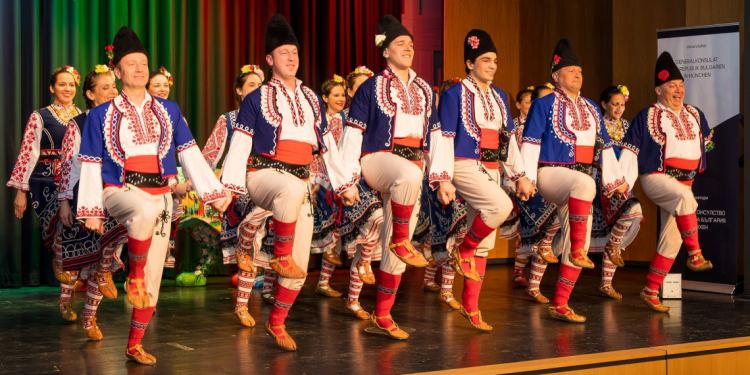 483762726_122144233394531576_1128327701881107799_n-750×375